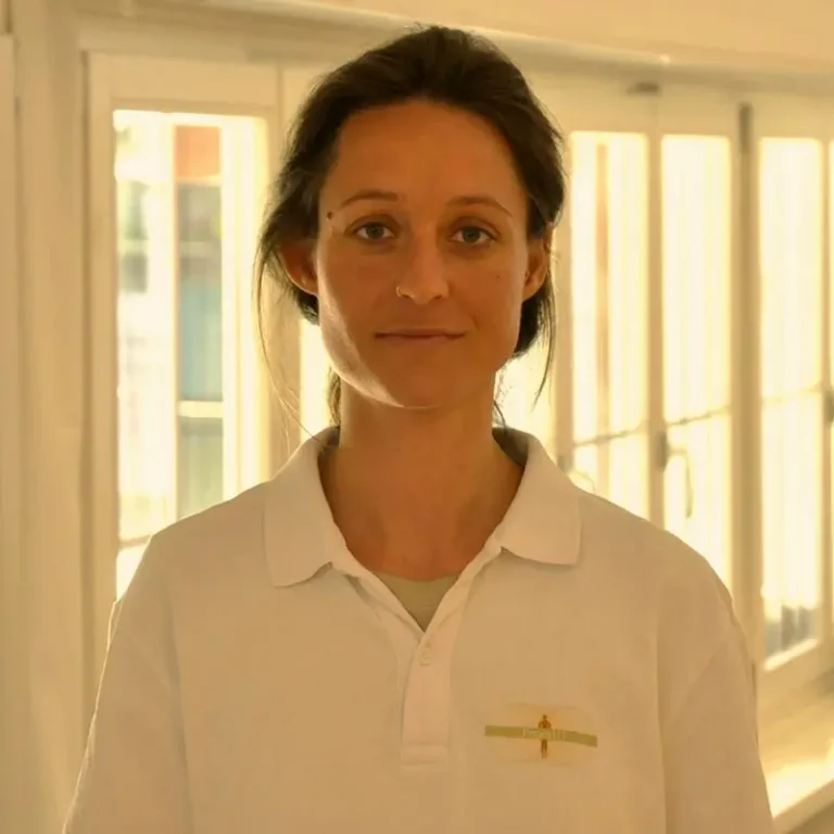 Diese Foto veranschaulicht Physiotherapeutin Julia S&ouml;der von der Praxis111 &ndash; Physiotherapie in Basel.